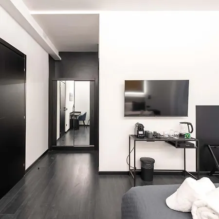 Centro Cdr Luxury Πανσιόν 4*