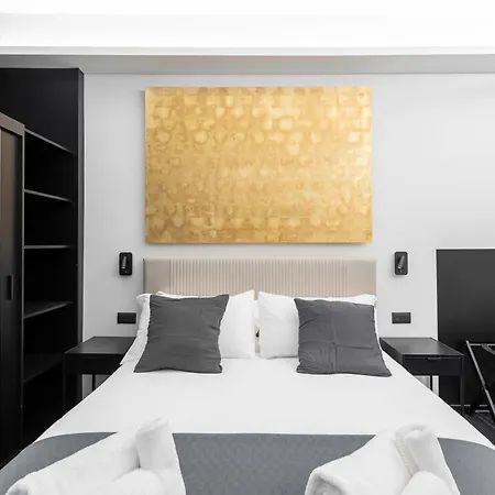 Centro Cdr Luxury Πανσιόν 4*