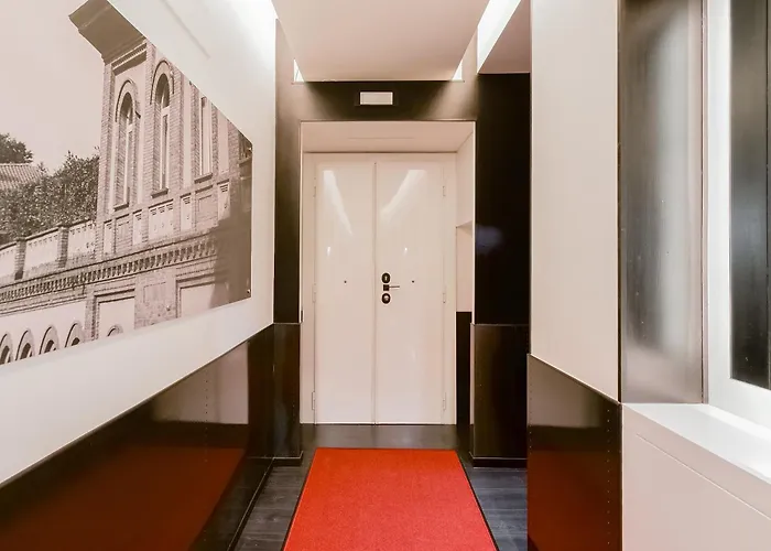 招待所 Centro Cdr Luxury 4*